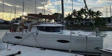 Image of Fountaine-Pajot-Hellia standing on docking port