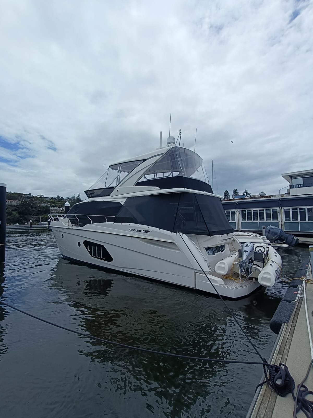 princess p42 Flybridge for a delivery in australia